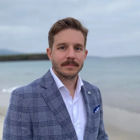 Jonathan Schneider